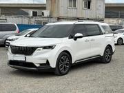 Kia Carnival 2023 White for sale