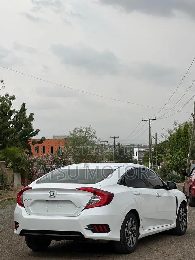Honda Civic 2017 White
