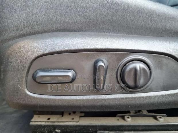 Chevrolet Malibu L 2019 Black