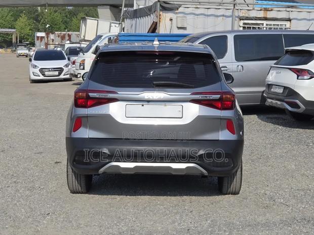 Kia Seltos S 2023 Silver