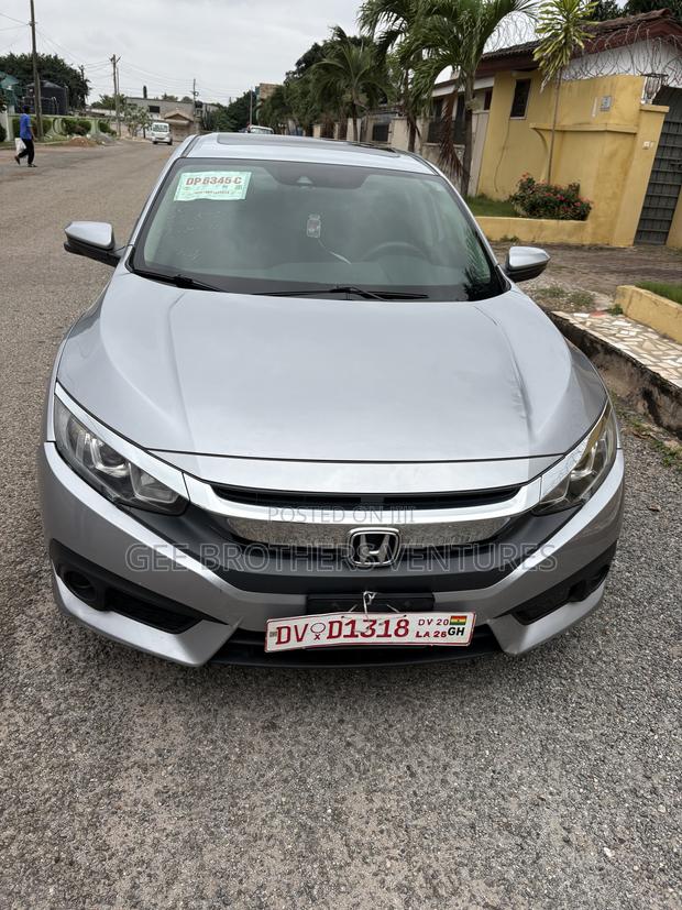 Honda Civic EX Sedan 2018 Gray