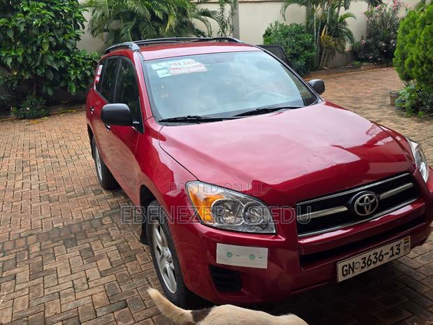 Toyota RAV4 2.4 2008 Red