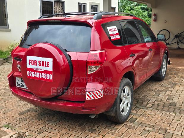 Toyota RAV4 2.4 2008 Red