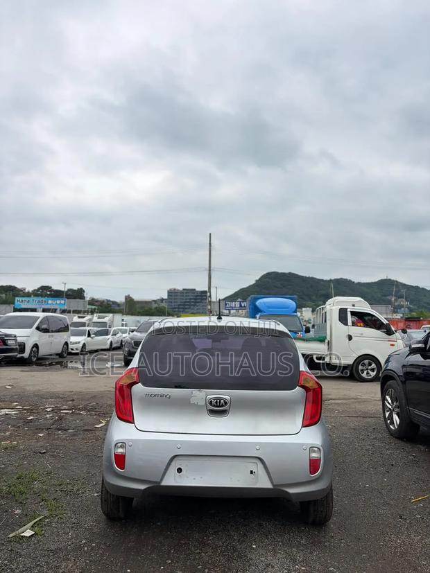 Kia Morning 2015 Silver