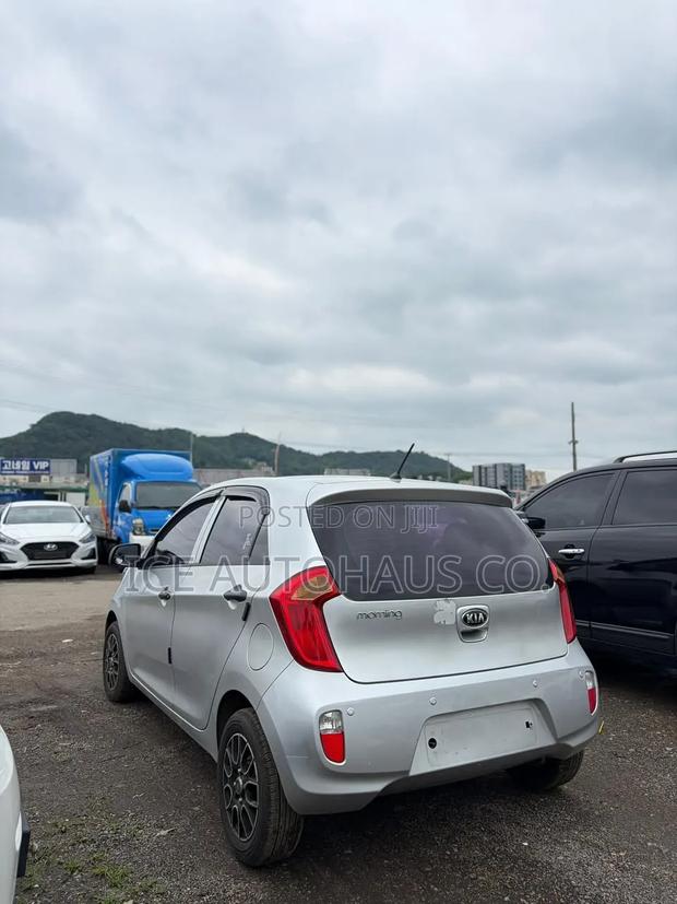 Kia Morning 2015 Silver