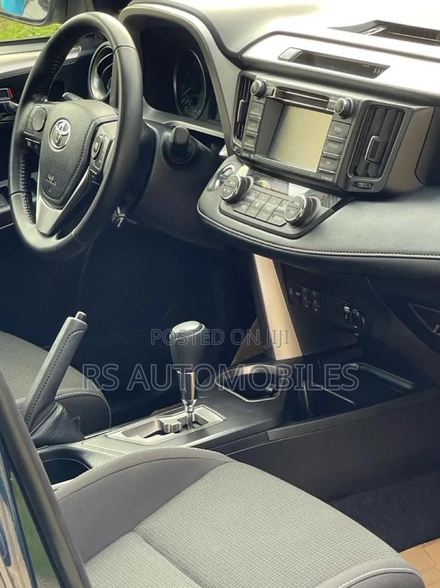 Toyota RAV4 2018 Black