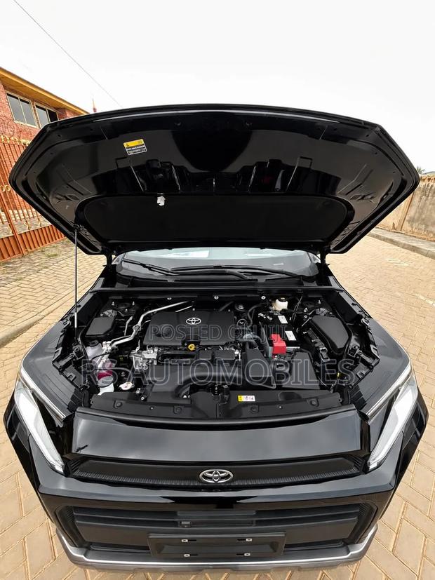 Toyota RAV4 2026 Black