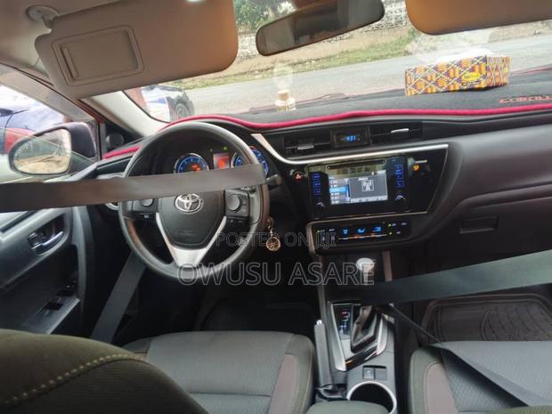 Toyota Corolla LE 4dr Sedan (1.8L 4cyl CVT) 2017 Red