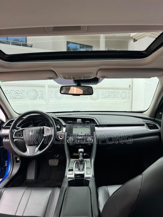 Honda Civic 2017 Blue