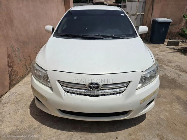 Toyota Corolla 2009 White