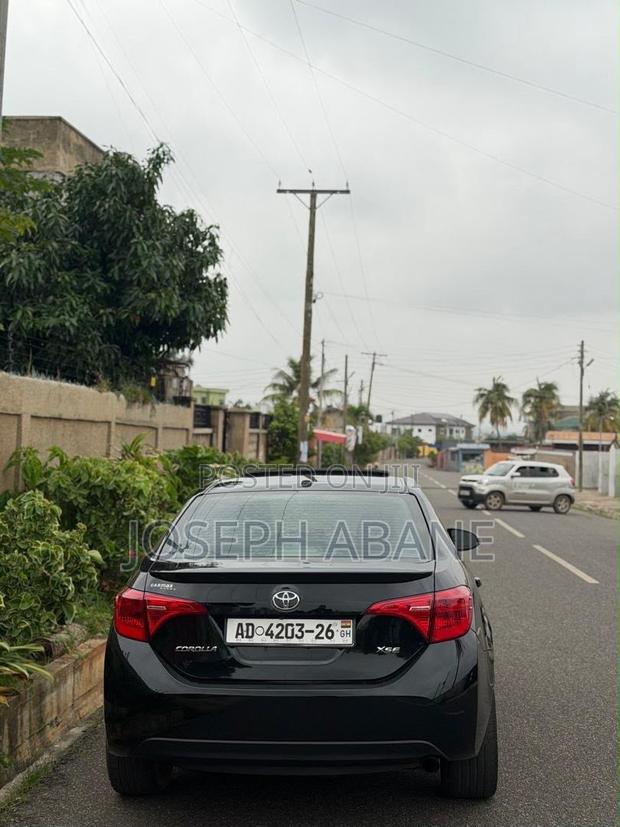 Toyota Corolla XSE (1.8L 4cyl 2A) 2019 Black