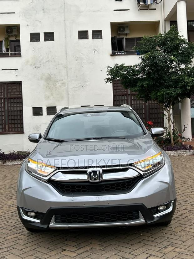 Honda CR-V Touring AWD 2018 Gray