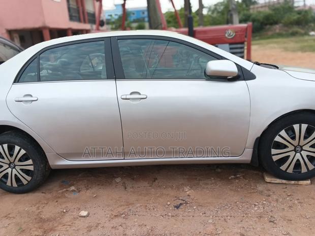 Toyota Corolla 2013 Silver