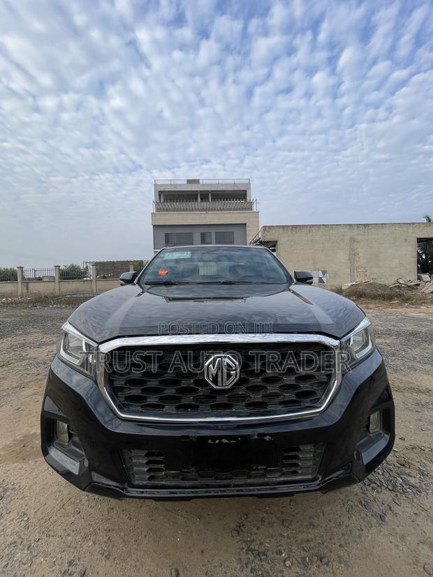 MG ZT 2017 Black