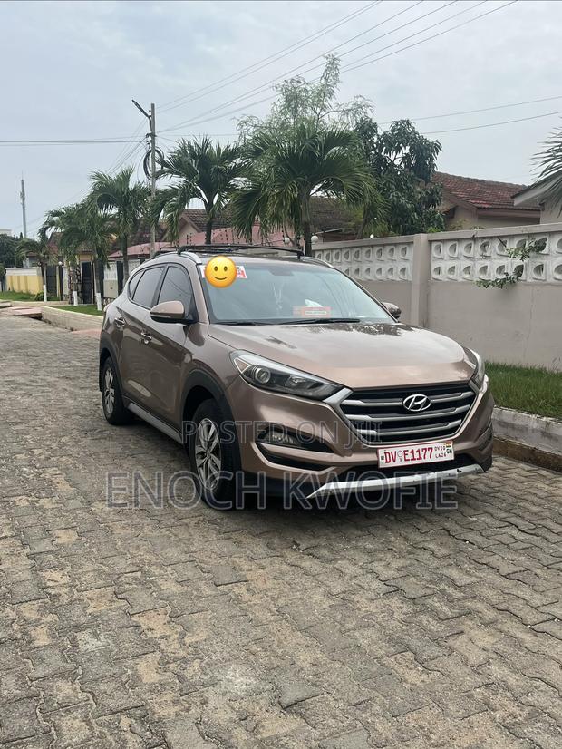 Hyundai Tucson 2017 Brown