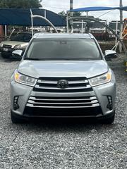 Toyota Highlander XLE 4x4 V6 (3.5L 6cyl 8A) 2018 Silver for sale