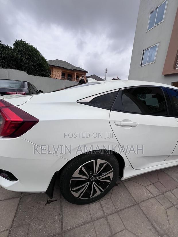 Honda Civic EX-L 4dr Sedan (1.5L 4cyl) 2017 White