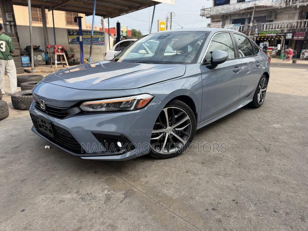 Honda Civic Touring CVT 2024 Gray