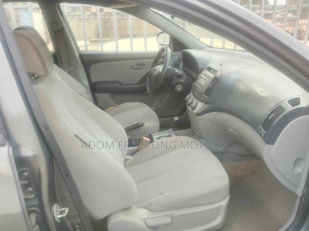 Hyundai Elantra 2007 Gray