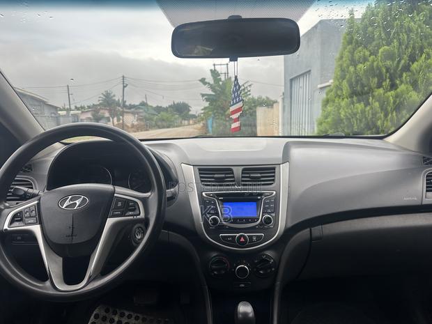 Hyundai Accent 2013 Blue