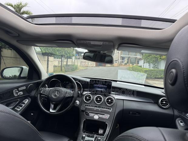 Mercedes-Benz C300 Base 4Matic Sedan AWD (2.0L 4cyl 7A) 2016 White