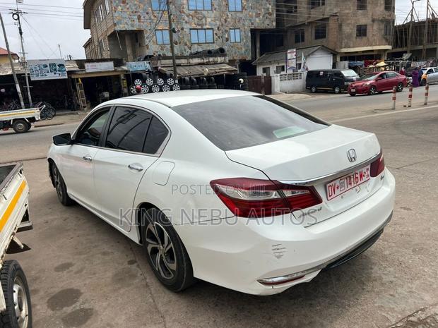 Honda Accord Sport 4dr Sedan FWD (2.4L 4cyl 2A) 2016 White