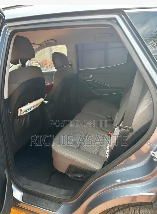 Hyundai Santa Fe 2016