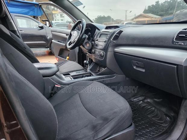Kia Sorento 2013 Brown