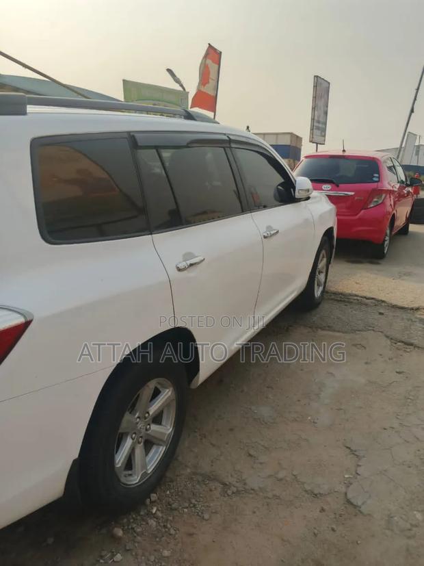 Toyota Highlander 2010 White