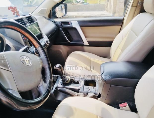Toyota Land Cruiser Prado 2.7 i 2011 Black