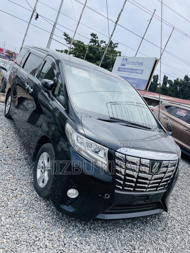 Toyota Alphard 2.4 Petrol AWD 2015 Black