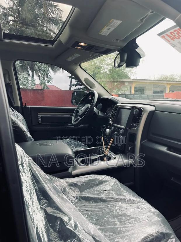 Dodge RAM 2016 Black