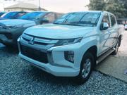 Mitsubishi L200 2020 White for sale