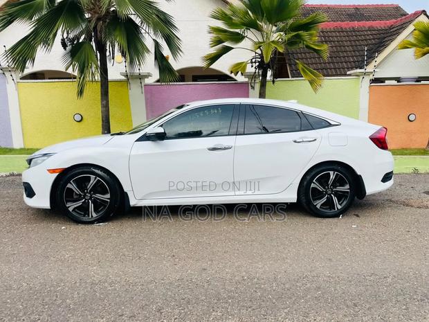 Honda Civic 2018 White