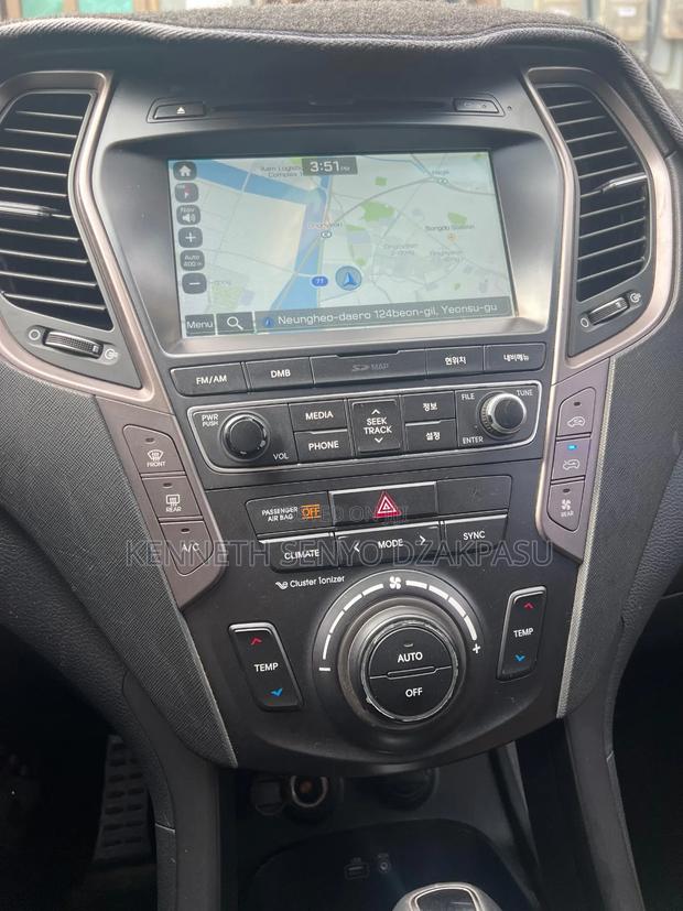 Hyundai Santa Fe 2018 Black