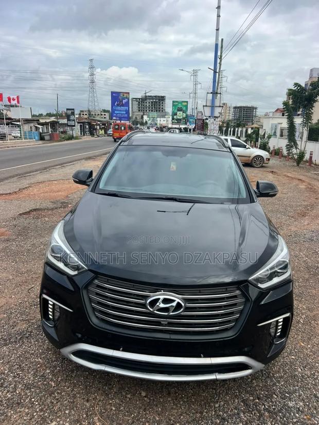 Hyundai Santa Fe 2018 Black
