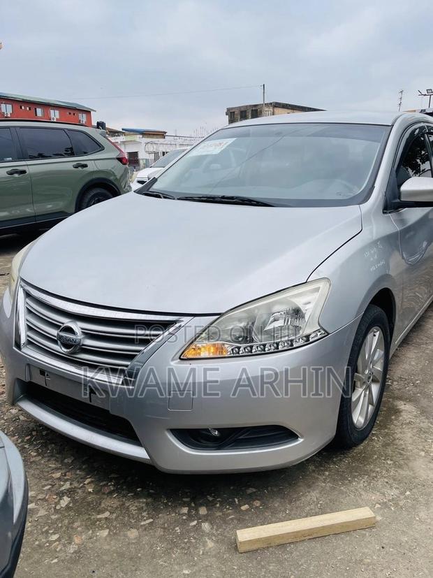 Nissan Sentra FE+ S 4dr Sedan (1.8L 4cyl CVT) 2014 Silver