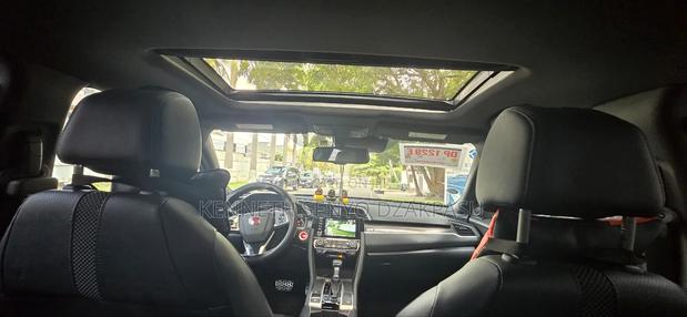 Honda Civic 2019 Gray