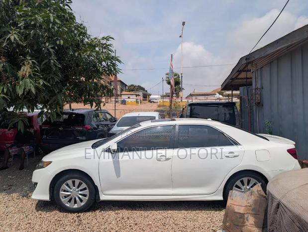 Toyota Camry 2014 White