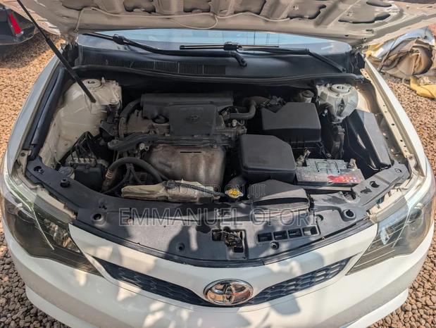 Toyota Camry 2014 White