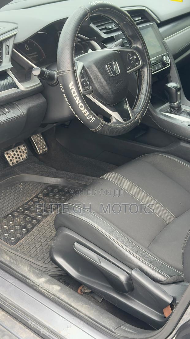 Honda Civic Sport Sedan 2019 Gray
