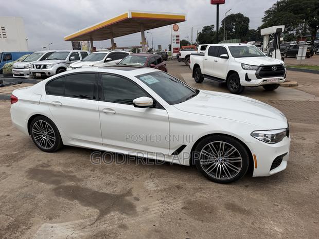 BMW 530i 2020 White