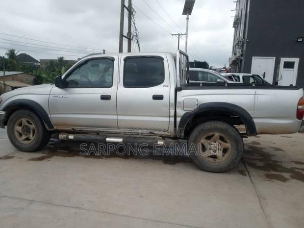 Toyota Tacoma 2005 Silver