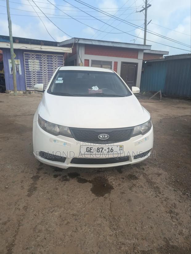 Kia Forte EX Sedan 2012 White