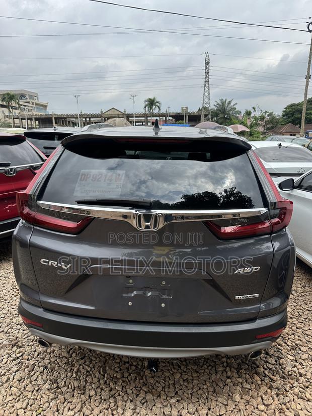 Honda CR-V Touring AWD 2019 Gray