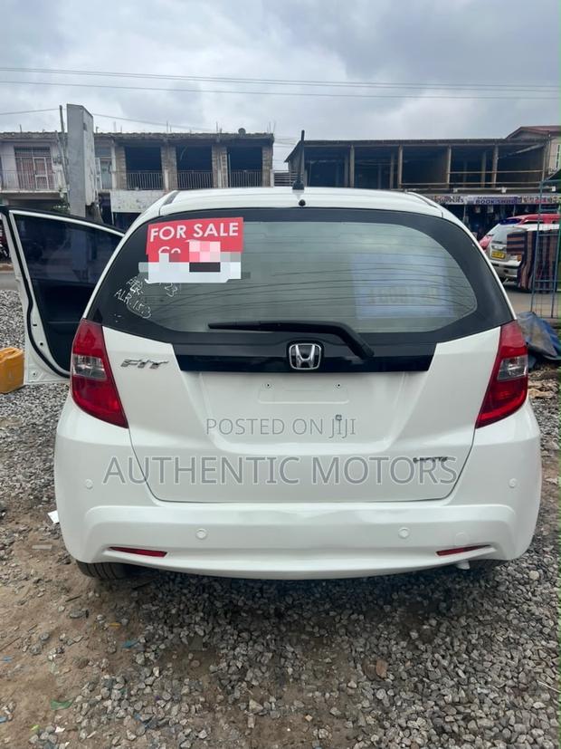 Honda Fit Sport Automatic 2011 White