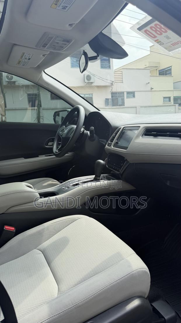 Honda HR-V EX 2022 White