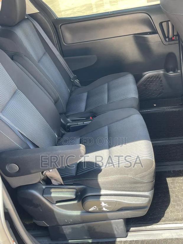Toyota Voxy 2017 Black