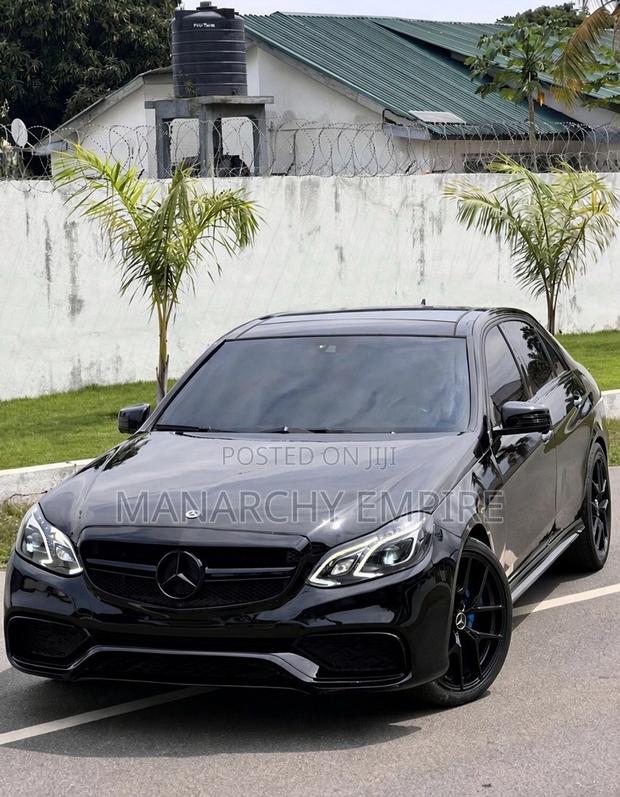 Mercedes-Benz E350 Base 4Matic Sedan AWD (3.5L 6cyl 7A) 2016 Black