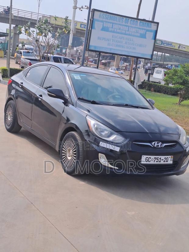 Hyundai Accent 2013 Black